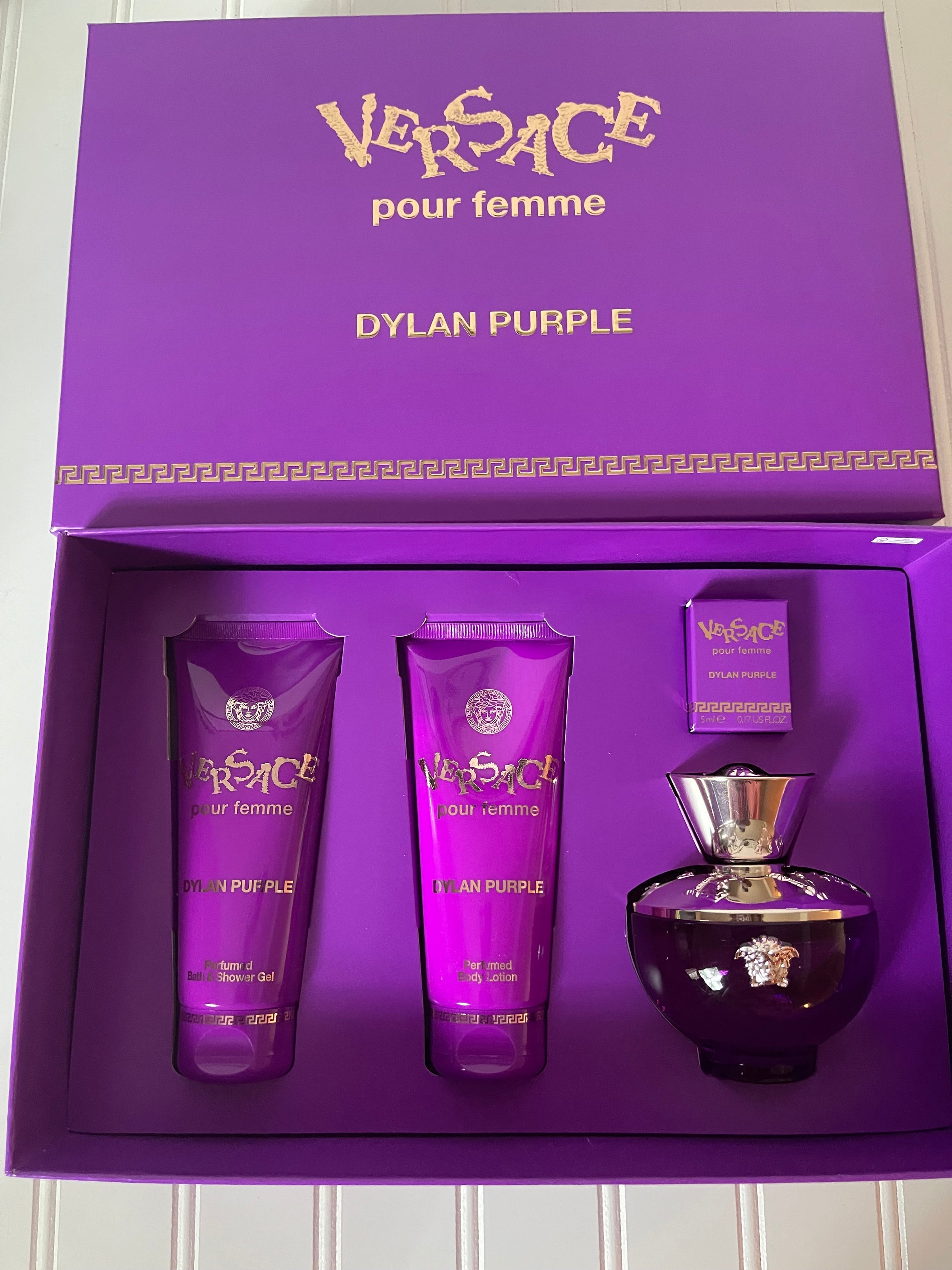 VERSACE ディランパープル セット Versace - Dylan Purple 4-Piece Gift Set | Ulta Beauty